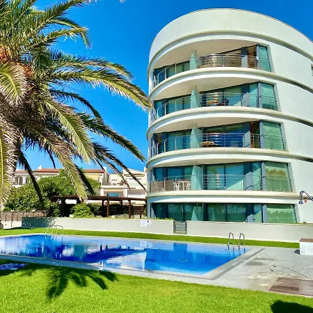 Marina Park Apartment *